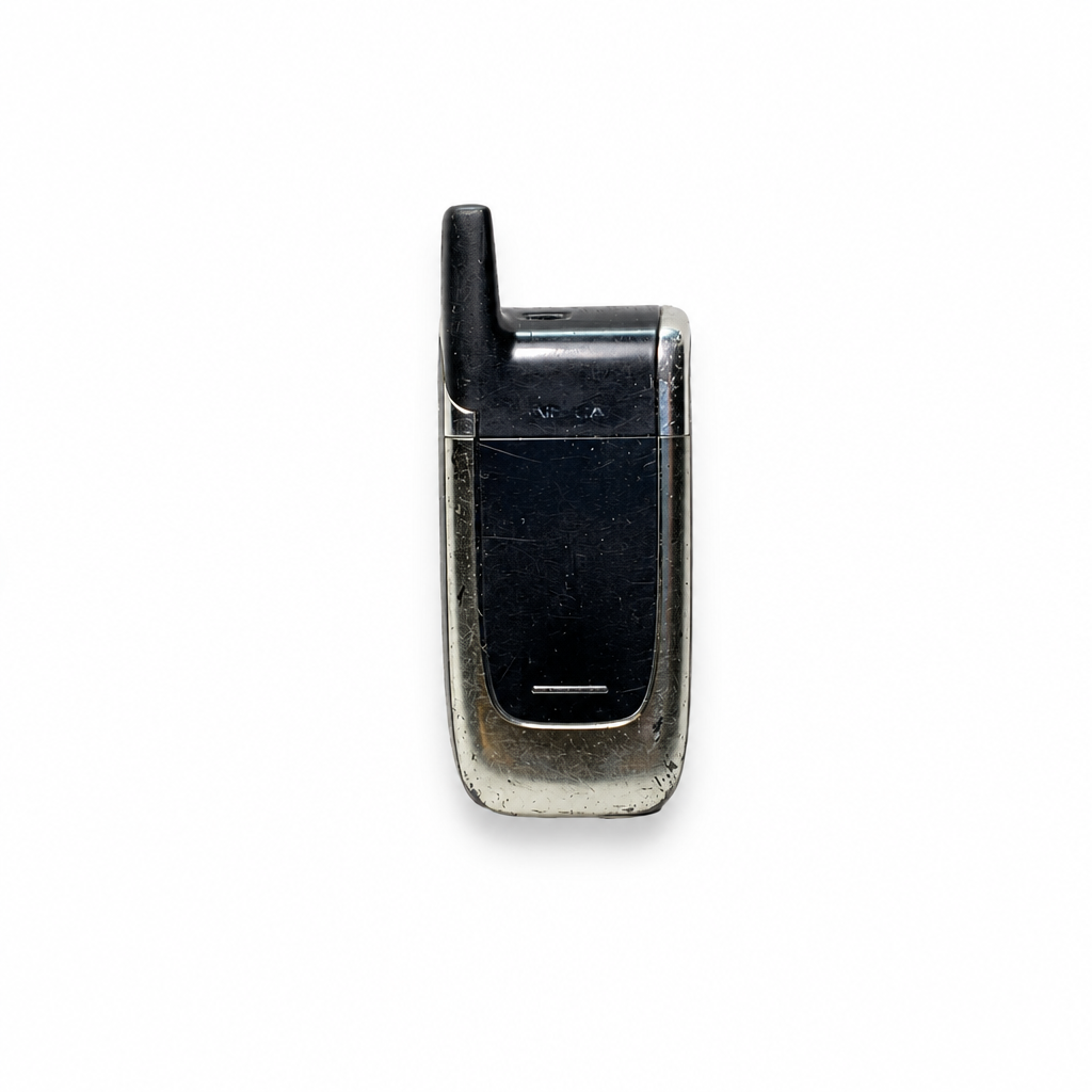 Refurbished Nokia 6060 closed rear view